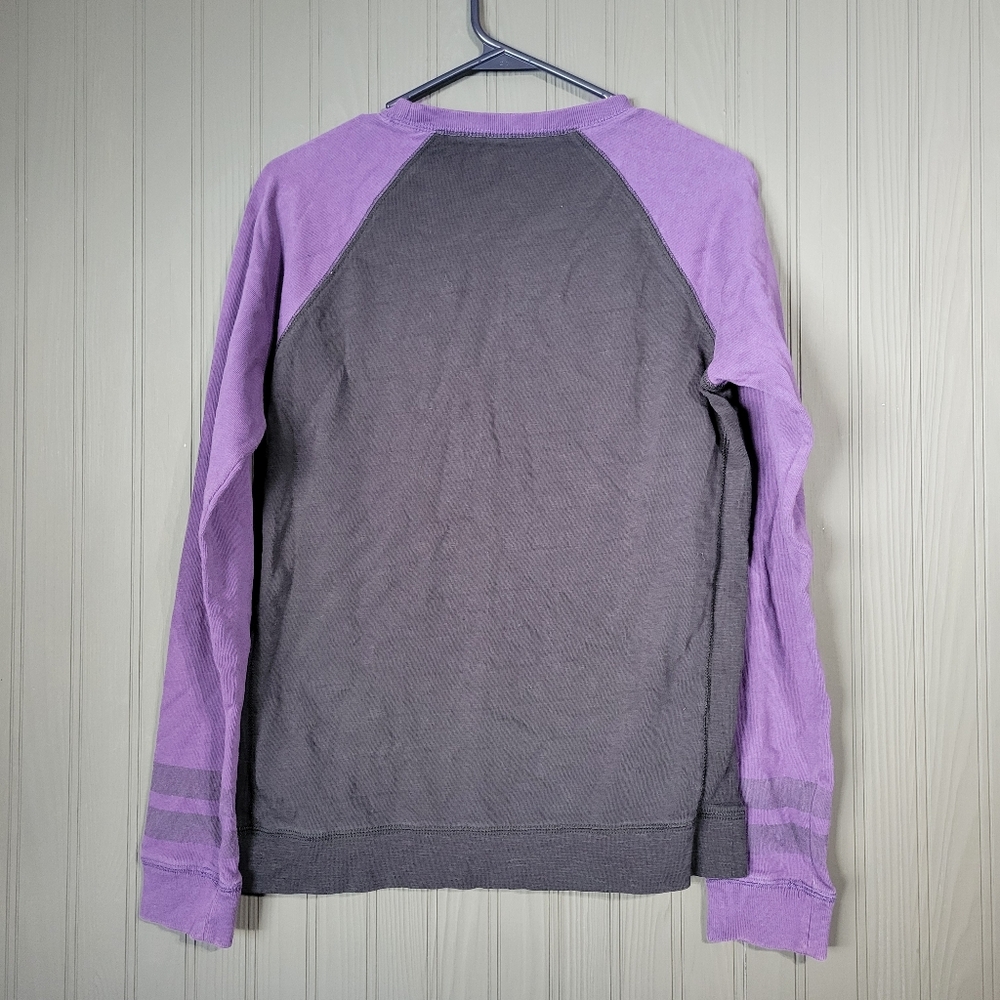 NFL Minnesota Vikings Long Sleeve Shirt Front Pocket Purple Black Women's Medium - Picture 2 of 5